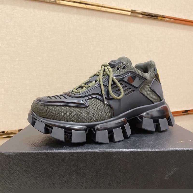 Pra*a casual shoes